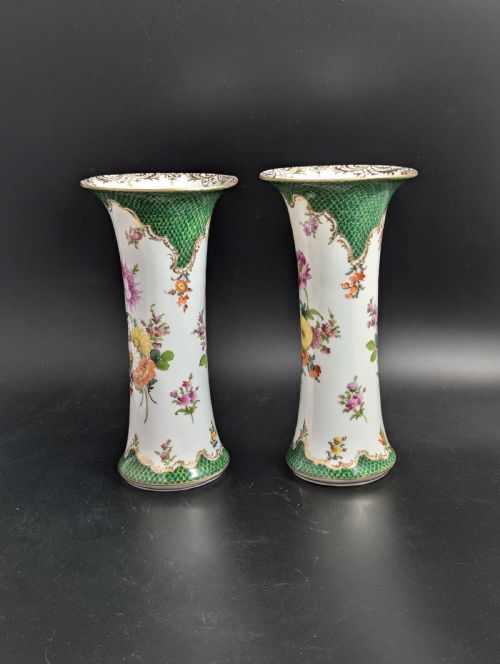 fig 1. A set of Antique Vases, Donath &Co., Dresden, late 19th century.