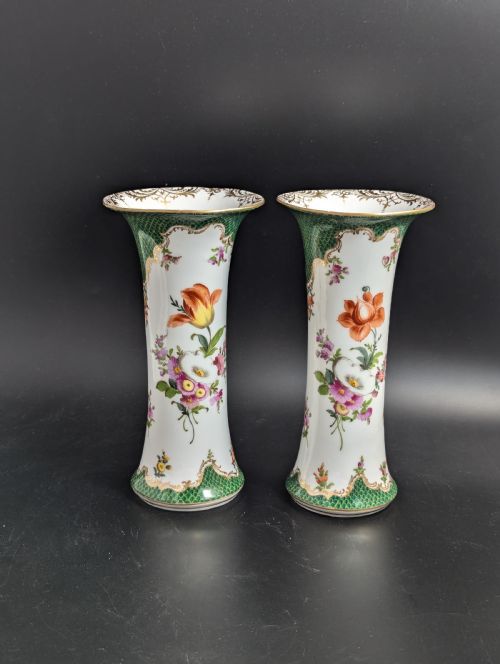 fig 2. A set of Antique Vases, Donath &Co., Dresden, late 19th century.