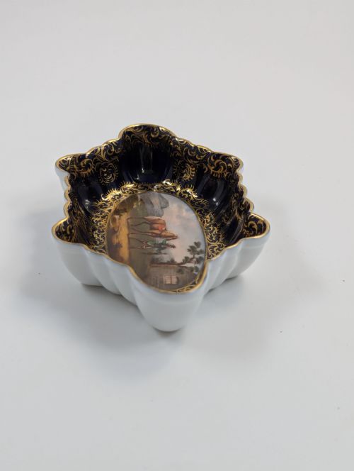 DRESDEN HELENA WOLFSOHN HANDPAINTED DISH C 1870 - ADDITIONAL PHOTO 3