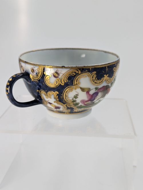 fig 2. A Rare 18th Century Worcester Tea Cup with Hand-Painted Exotic Birds - c.1760