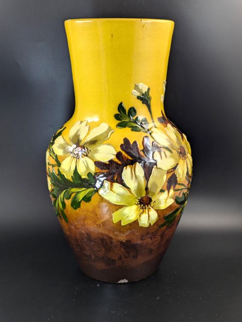 BURMANTOFTS FAIENCE POTTERY VASE C 1890 LARGE AND RARE - ADDITIONAL PHOTO 1