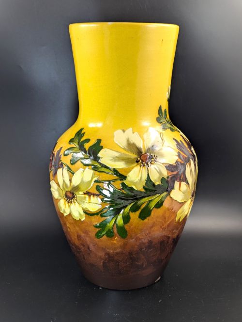 BURMANTOFTS FAIENCE POTTERY VASE C 1890 LARGE AND RARE - ADDITIONAL PHOTO 2