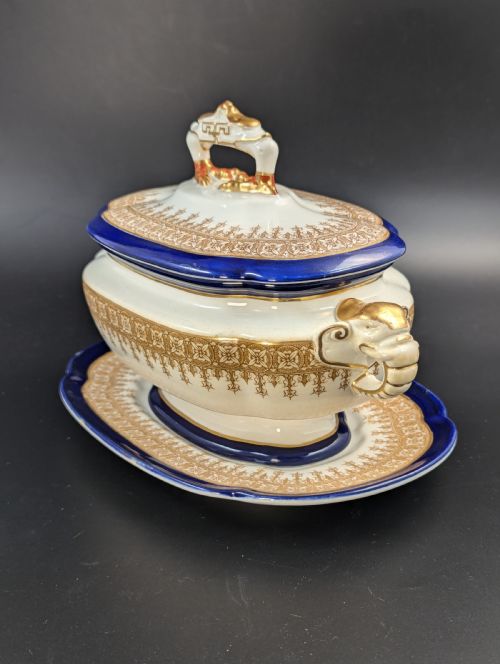 fig 1. Antique Royal Worcester Vitreous gravy boat, with underplate, c. 1899.