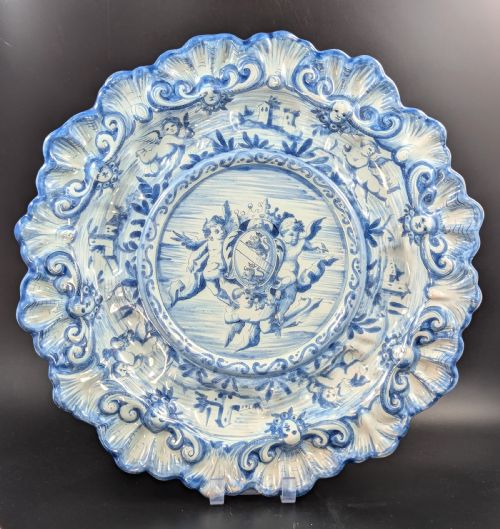Antique Italian Cantagalli Plate, Decorated with Putti, 19th Century – Large
