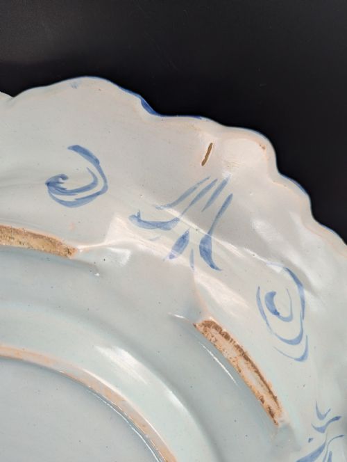 fig 8. Antique Italian Cantagalli Plate, Decorated with Putti, 19th Century – Large