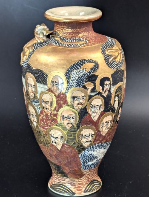 Antique Satsuma Vase “1000 Faces”, Japan, Meiji Period