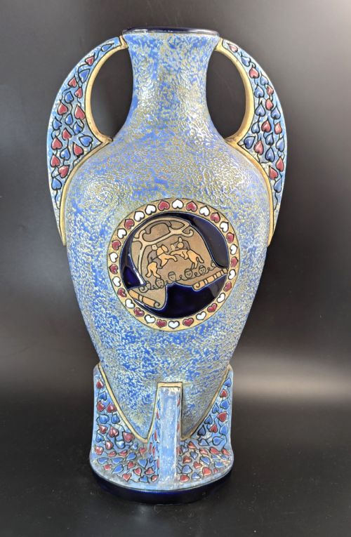 fig 2. Rare Vase with Knight Portrait by Amphora, Czechoslovakia, c. 1920