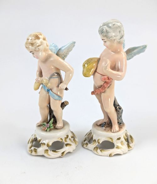 fig 1. Antique Porcelain Cherubs Figurines by Bohne Söhne Rudolstadt, c. 1880.