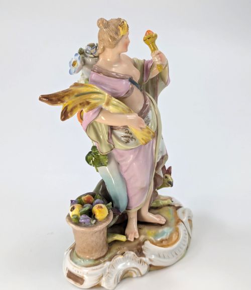 ANTIQUE PORCELAIN ALLEGORICAL FIGURINE BY VOLKSTEDT GERMANY END OF 19TH CENTURY - ADDITIONAL PHOTO 4