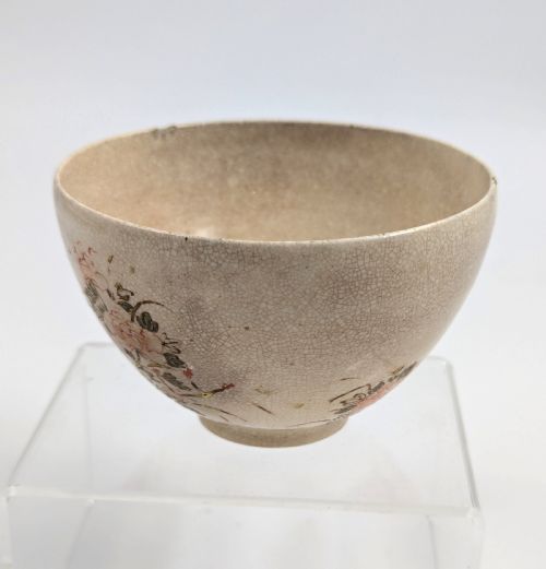 fig 4. Japanese Tea Bowl (Chawan), Ninsei Kyo-ware Style, Late Edo Period (1800–1849)