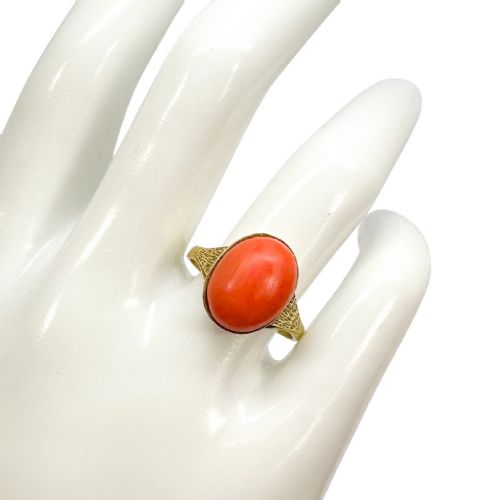 Art Deco 8ct Gold Ring with 6.65ct Oval Coral, C.1920