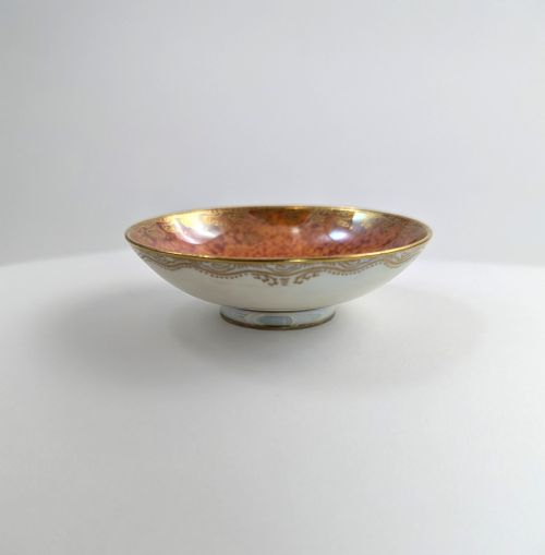 DAISY MAKEIGJONES SMALL BUTTERFLY LUSTRE BOWL WEDGWOOD C 1914 - ADDITIONAL PHOTO 1