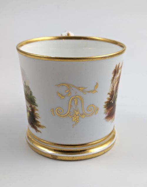 fig 3. Grainger’s Worcester porcelain cider mug, c. 1820