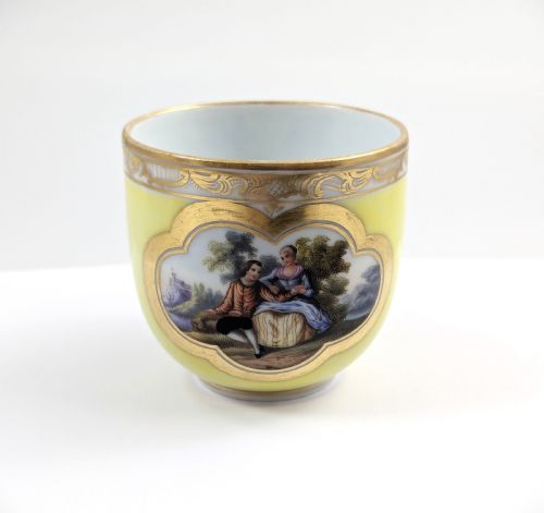 RARE MEISSEN DEMITASSE CUP AND SAUCER C1815 - ADDITIONAL PHOTO 4