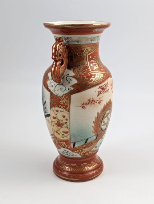 fig 1. Meiji Kutani vase with shishi handles, signed Juzan, Japanese porcelain, 1903