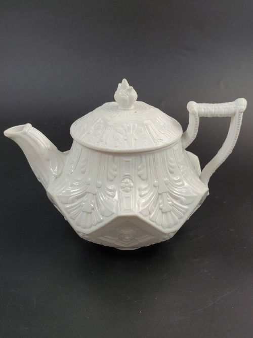 RARE ANTIQUE WEDGWOOD WHITE STONEWARE TEAPOT C1820 - ADDITIONAL PHOTO 8