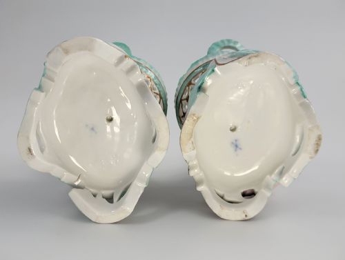 PAIR OF GERMAN PORCELAIN SWEETMEAT FIGURES ATTRIBUTED TO VOLKSTEDT 19TH CENTURY - ADDITIONAL PHOTO 6