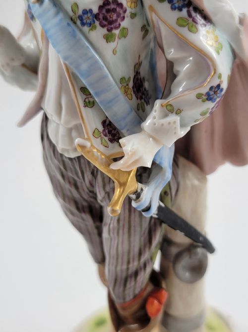 LUDWIGSBURG PORCELAIN PAIR OF FIGURES MUSKETEER AND LADY C 17581793 - ADDITIONAL PHOTO 7