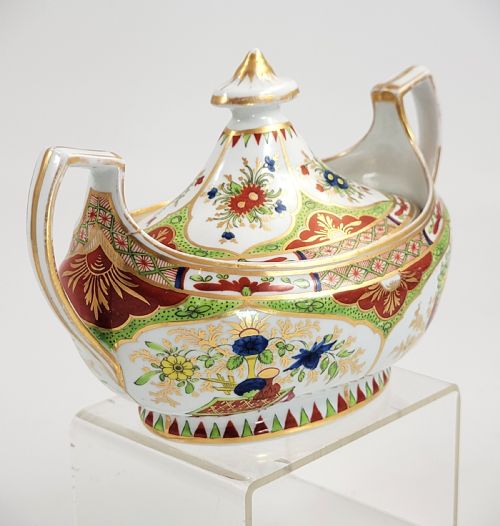 fig 2. Chamberlain Worcester Regency Sugar Bowl, 