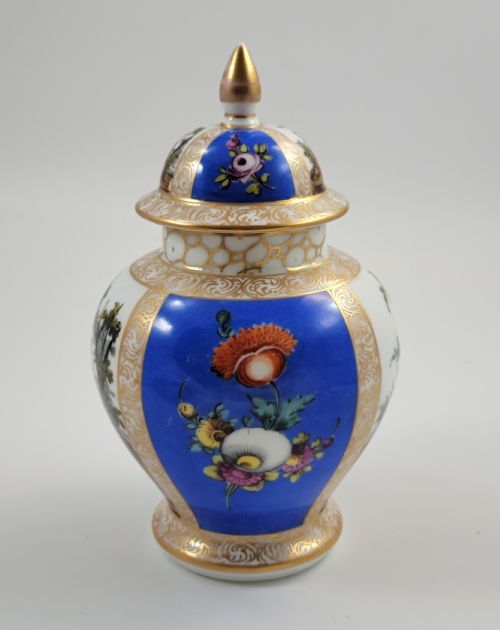 WOLFSOHN DRESDEN PORCELAIN LIDDED GINGER JAR MEISSENSTYLE BLUE GROUND AR MARK C1880 - ADDITIONAL PHOTO 3