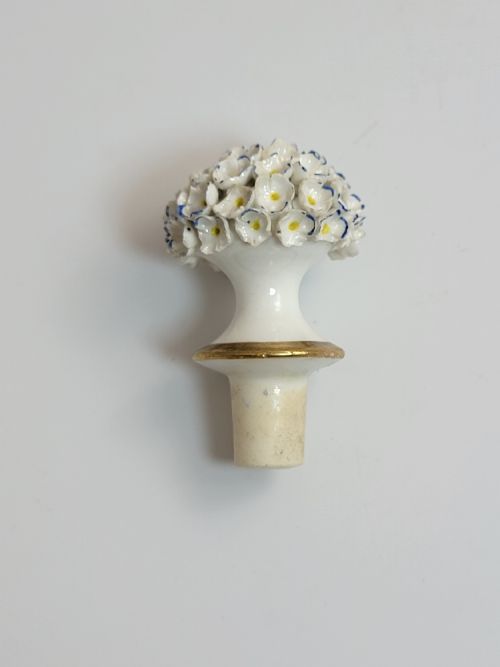 ROYAL WORCESTER PORCELAIN PERFUME BOTTLE WITH FORGETMENOT ENCRUSTATION C 1870 - ADDITIONAL PHOTO 7