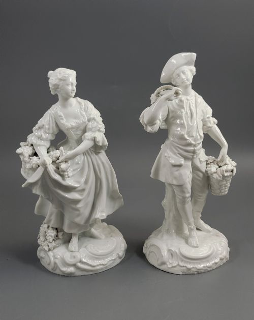 KPMSCHOOL GERMAN PAIR OF BLANCDECHINE FIGURES GRAPE HARVESTERS C1880 - ADDITIONAL PHOTO 6