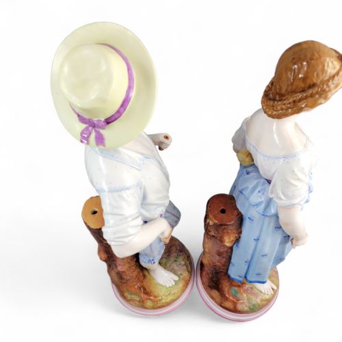 C G SCHIERHOLZ HARDPASTE PORCELAIN PAIR OF HARVESTERS PLAUE GERMANY C 1865 LARGE 50 CM FIGURES - ADDITIONAL PHOTO 6