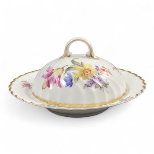 fig 1. Nymphenburg Porcelain Butter Dish with Cover, “Louis XVIII”, c.1895