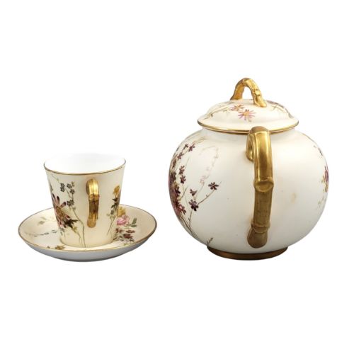 ROYAL WORCESTER BLUSH IVORY TEAPOT WITH CUP AND SAUCER 18931894 - ADDITIONAL PHOTO 1