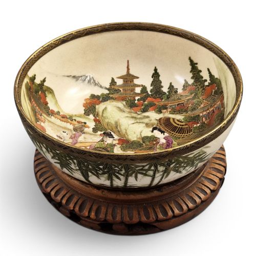 Fine Meiji Japanese Satsuma Bowl Signed Gyokkō, c. 1890–1910