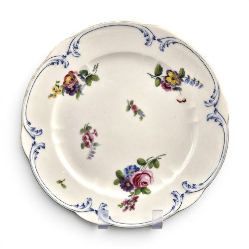 FRENCH SVRES SOFTPASTE PORCELAIN DINNER PLATE BY AMBROISE MICHEL 1777