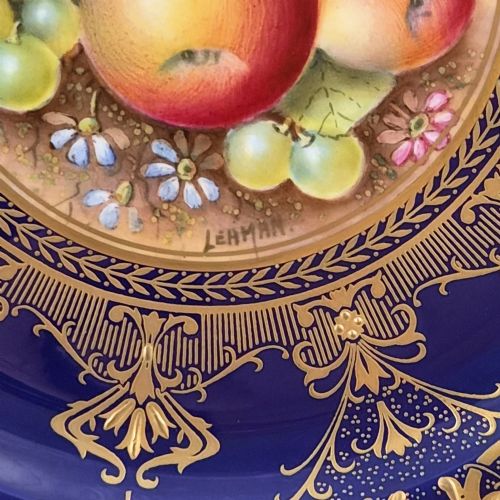 ROYAL WORCESTER PAINTED FRUIT CABINET PLATE BY BRIAN LEAMAN C1970S - ADDITIONAL PHOTO 3