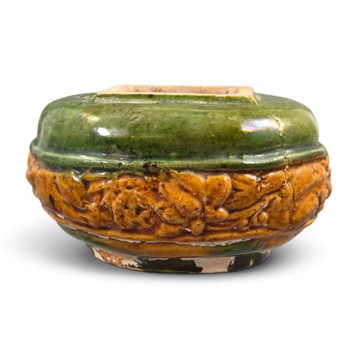 Antique Chinese ceramic waterpot / scholar's water vessel, Tang to Liao Dynasty (9th–11th century AD).