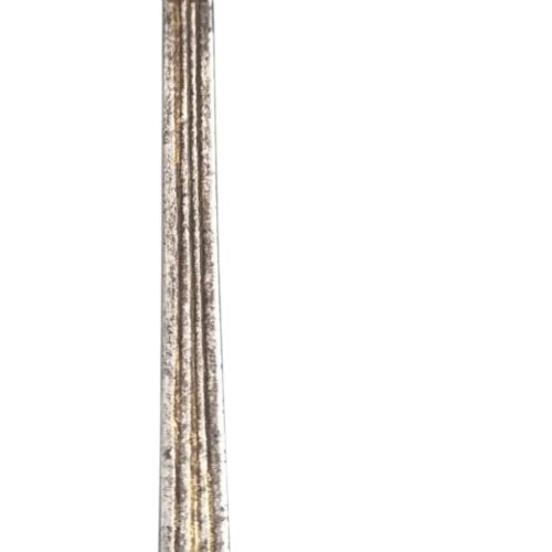 fig 4. A 19th-century Pesh-Kabz knife featuring a recurved single-edged steel blade with surface etching, a brass bolster, and a tapered carved horn handle.