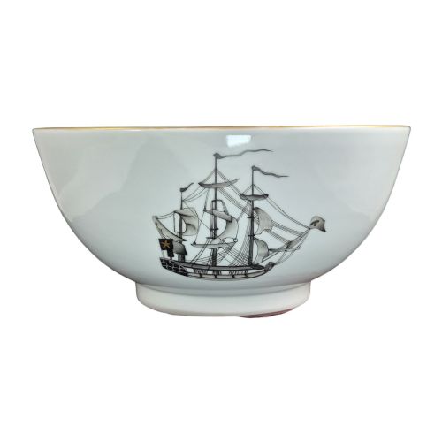 fig 6. Large Chinese Export Armorial Porcelain Punch Bowl, Late 18th Century