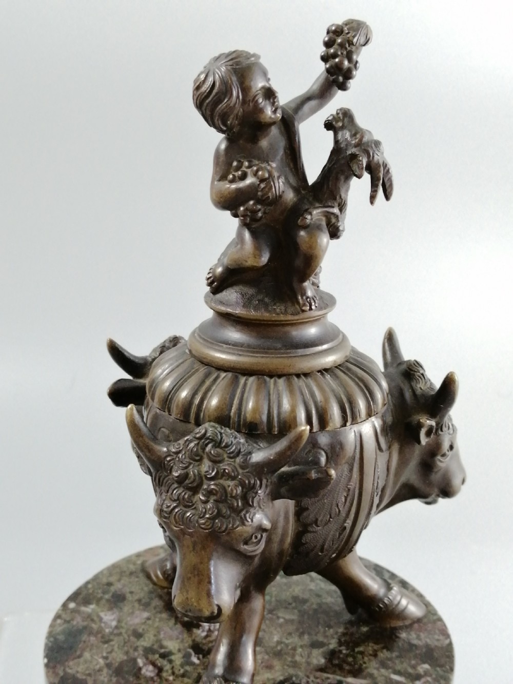 Bronze Grand Tour Inkwell of Young Bacchus and buck, on a base of Bronze Bulls, 1850 View XIII