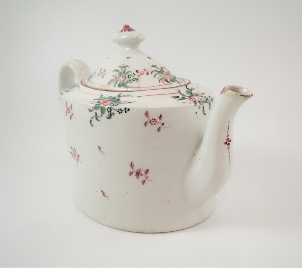 NEW HALL porcelain teapot of old oval shape,c.1805 View V
