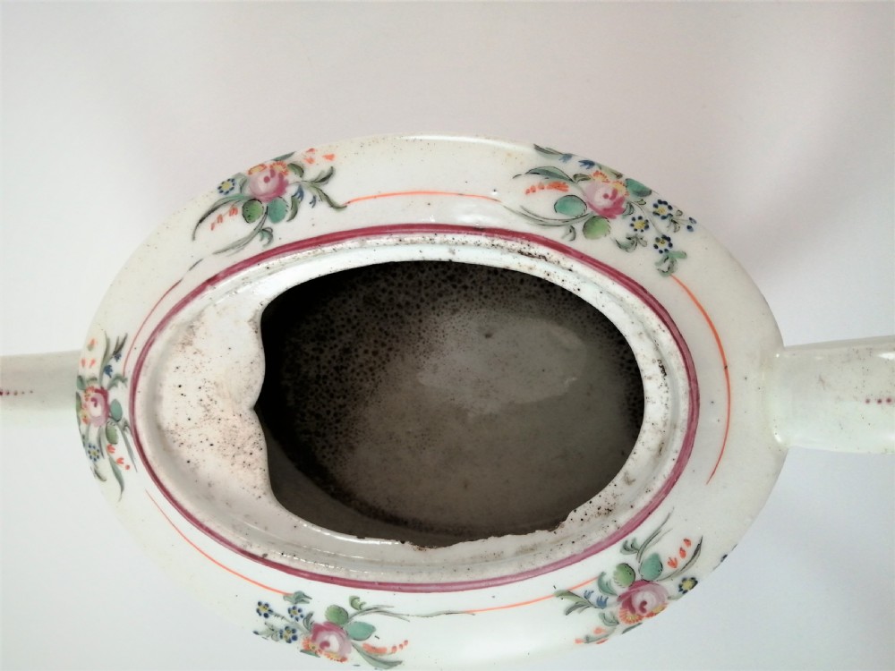 NEW HALL porcelain teapot of old oval shape,c.1805 View XI