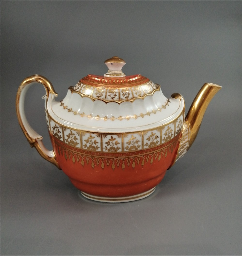 Flight & Barr Worcester teapot, circa 1805. View VII