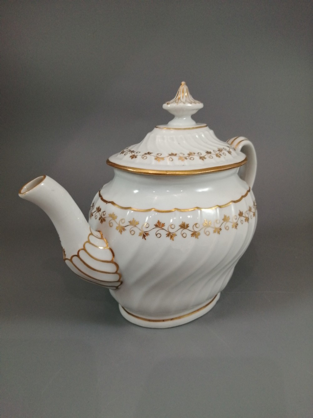 A Flight & Barr (Worcester) teapot and stand , c 1793-1804 View VIII