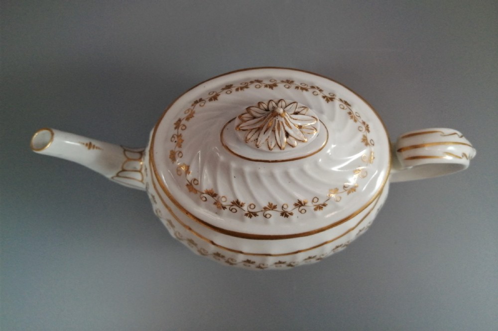 A Flight & Barr (Worcester) teapot and stand , c 1793-1804 View XIII