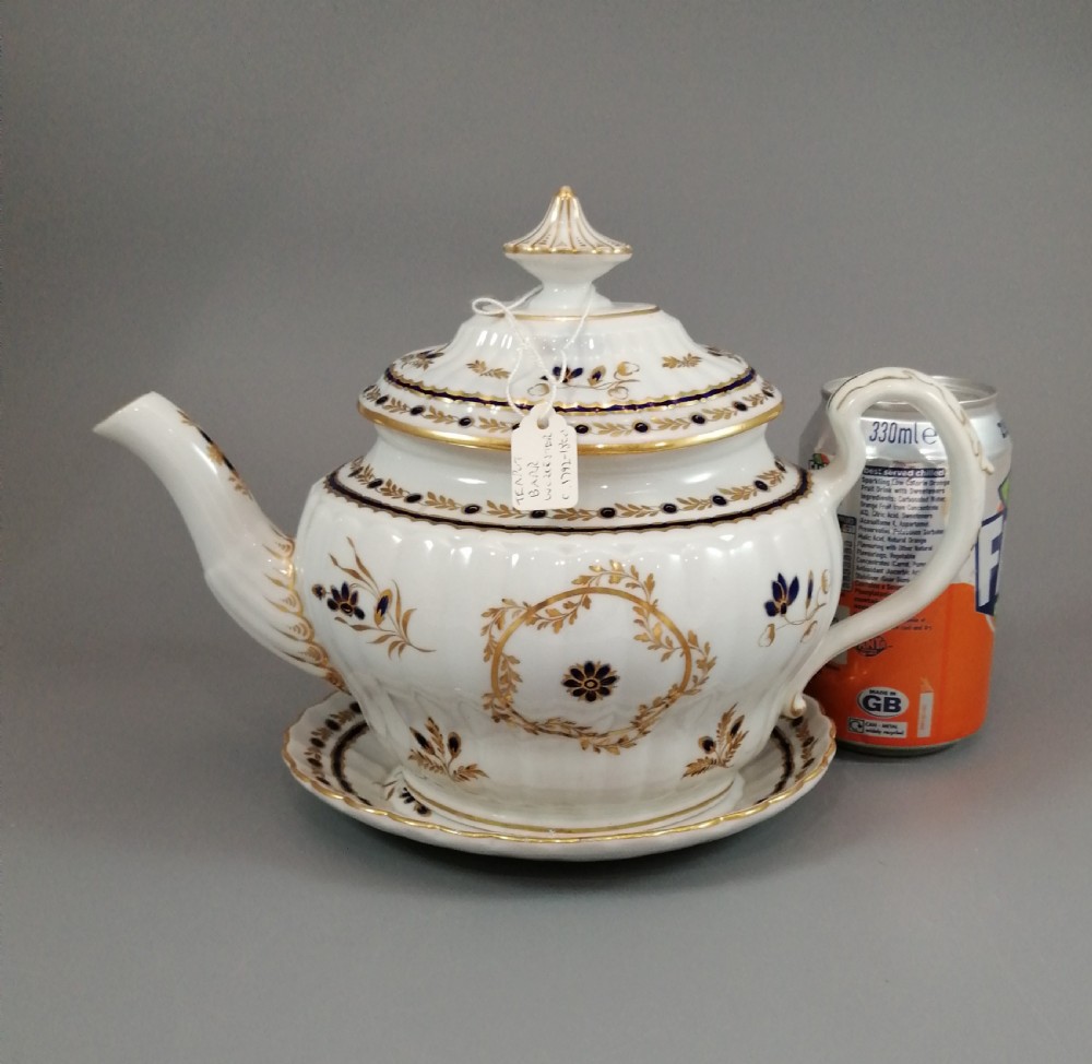 A Flight & Barr (Worcester) teapot and stand , c 1792-1800 View XIV