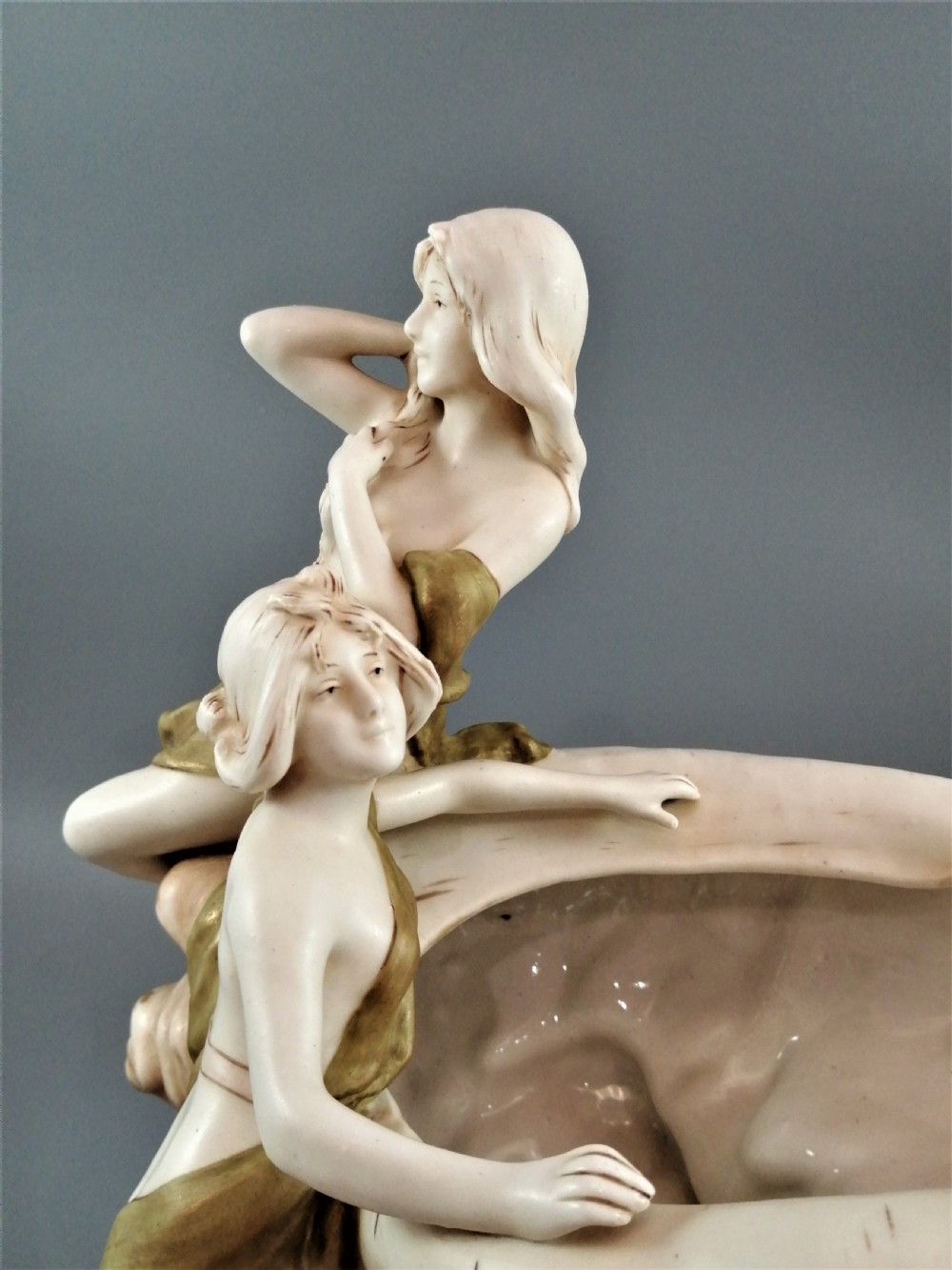 Royal Dux Porcelain Centrepiece Art Nouveau: 