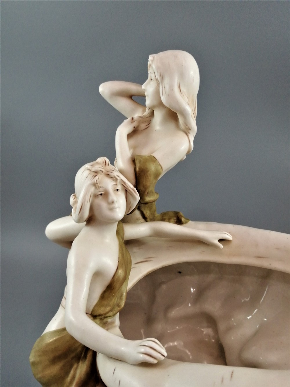 Royal Dux Porcelain Centrepiece Art Nouveau: 