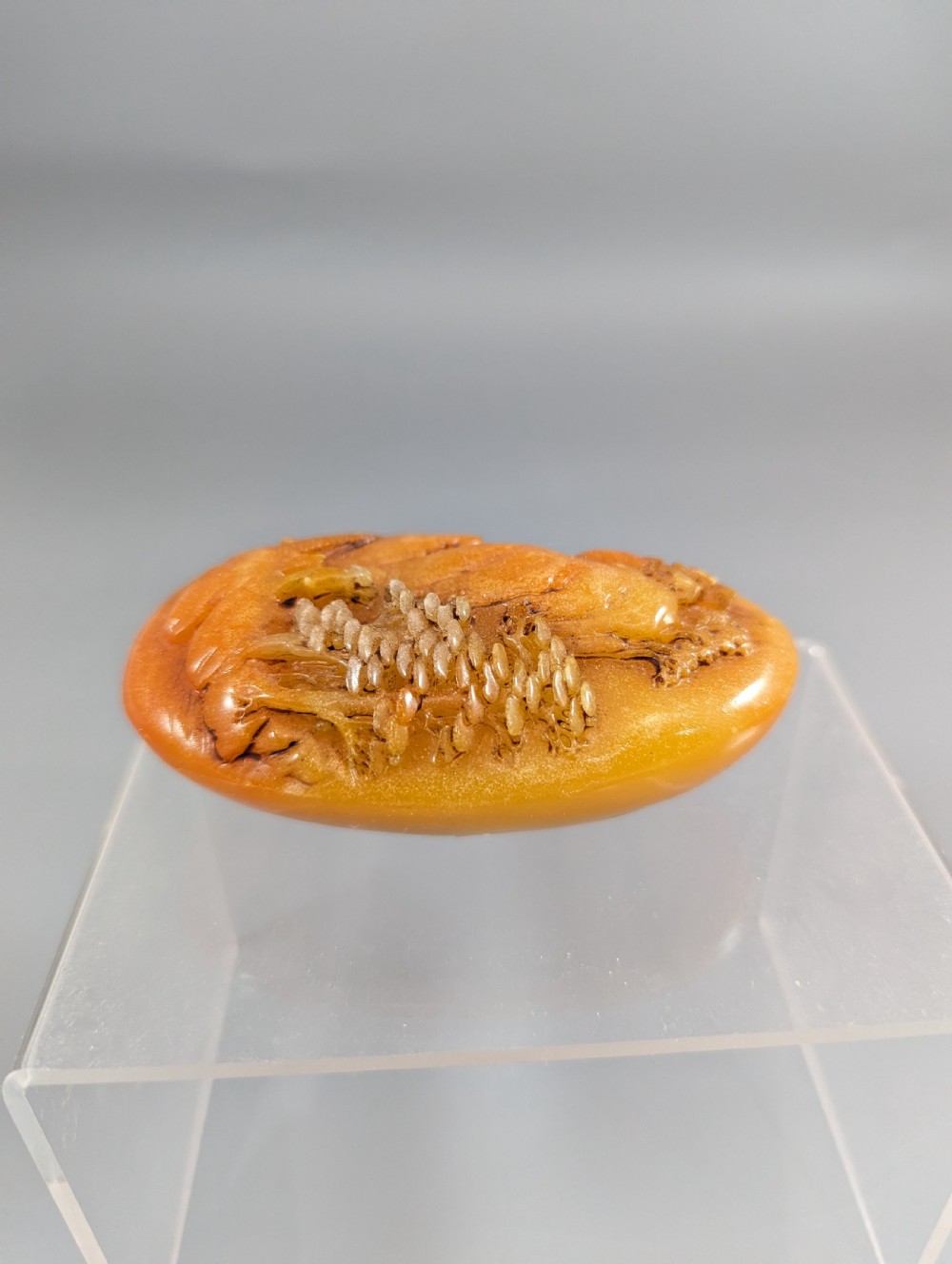 Hand carved Chinese yellow Shoushan Stone boulder - Shoushan stone - China - Qing dynasty (1692-1911) View V