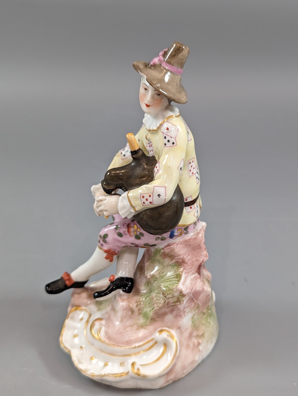 Porcelaine de Paris, Marx Eugene Clauss, Harlequin playing the bagpipe View II