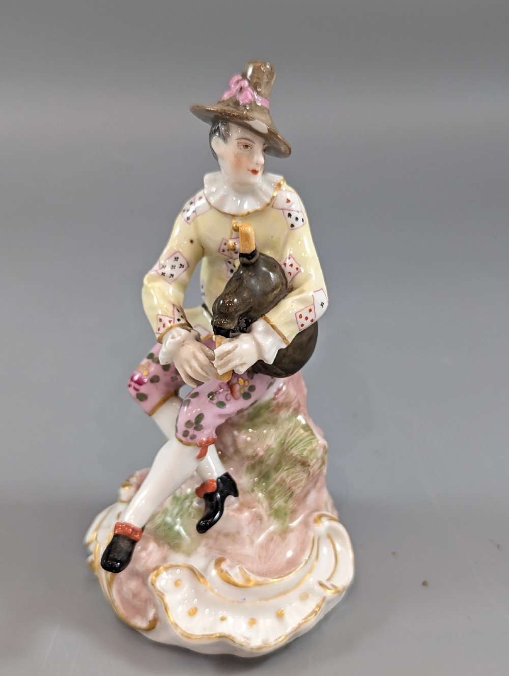 Porcelaine de Paris, Marx Eugene Clauss, Harlequin playing the bagpipe View VI