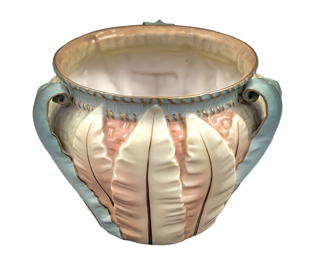 Art Nouveau Royal Worcester ivory blush planter/jardiniere/cache pot with leaf design