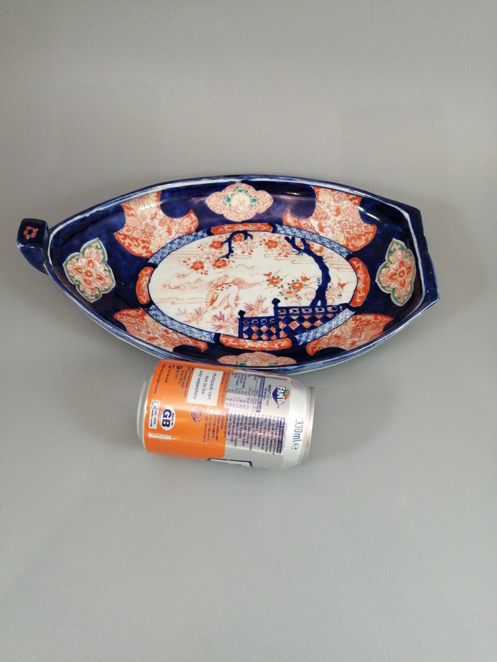 Japanese Imari Dish in the form of a Treasure Boat ‘Takarabune’, Meiji Period, circa 1900 View XIII