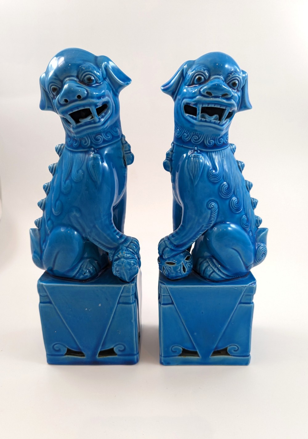 Pair of turquoise enamel porcelain Foo dogs China